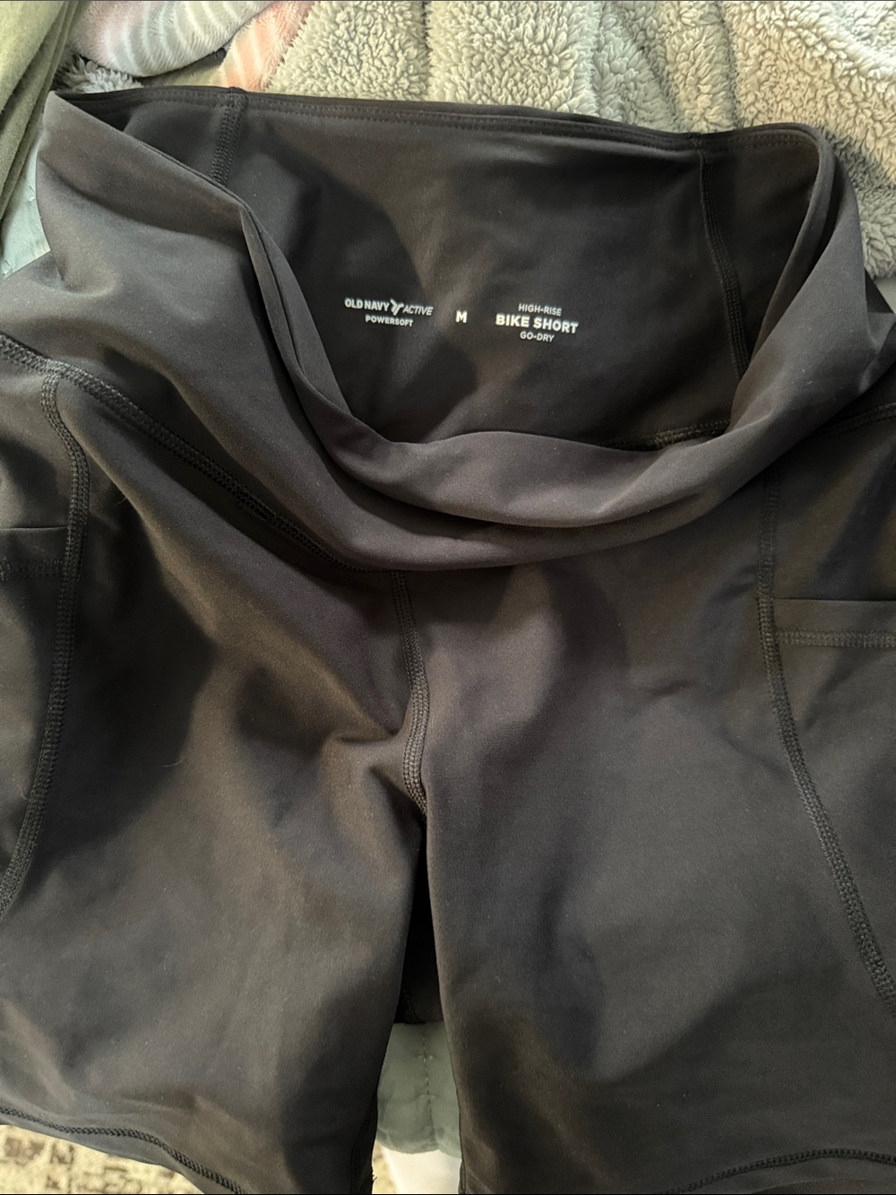 Old Navy Black High-Rise Bike Shorts - Active